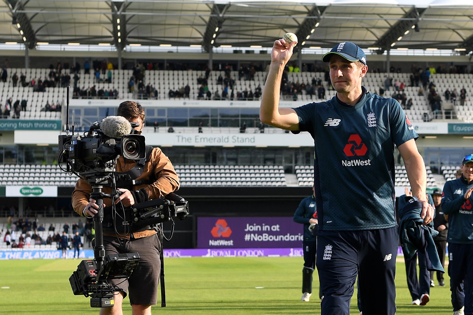 Woakes into World Cup as MVP
