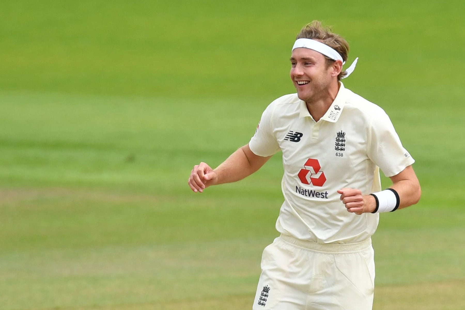 Brilliant Broad second in MVP after milestone Test
