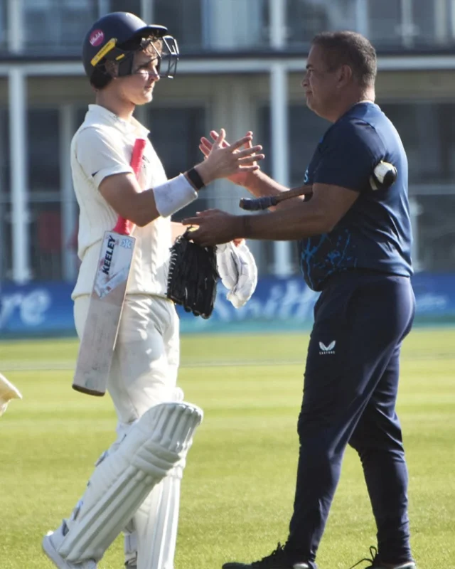 💬 “One thing we do have to be is understanding of one another and not judge people based on what their faith is.”

On this Easter Sunday, @kentcricket head coach Adam Hollioake wants everyone to respect each & every faith 🙏